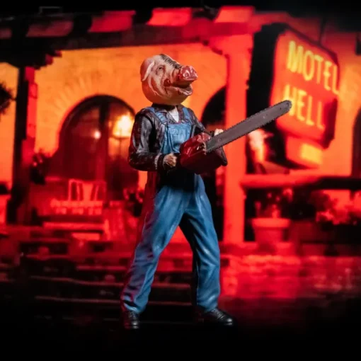 Scream Greats - Motel Hell - Farmer Vincent 8" Figure