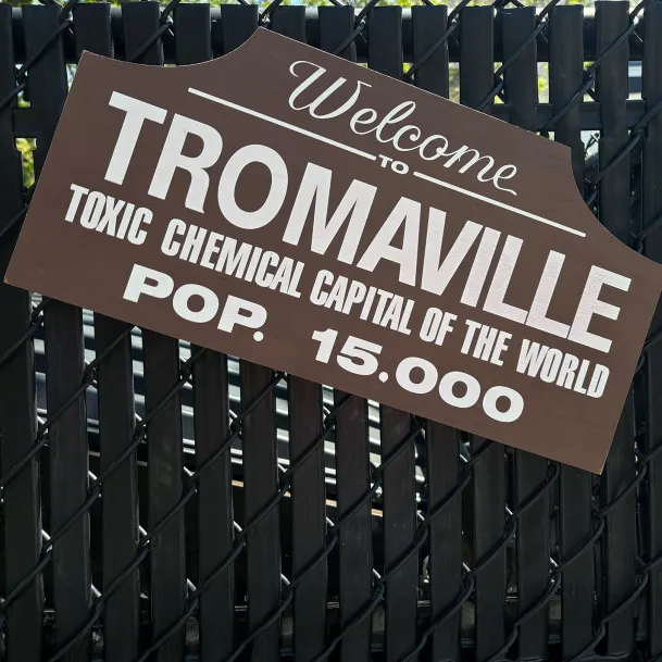 Toxic Avengers - Tromaville Wood Sign